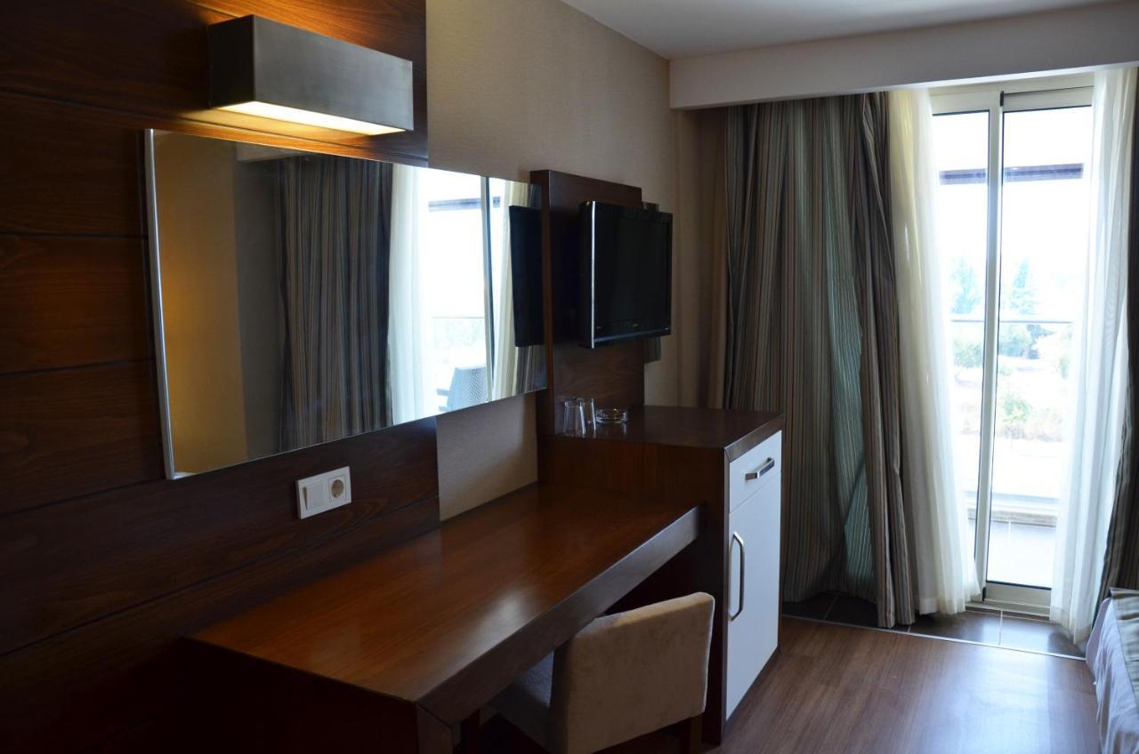 Holiday City Hotel (Adults Only) Side Room photo