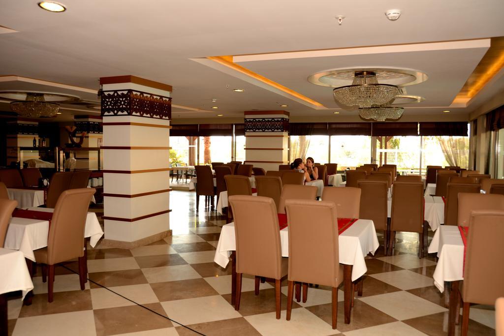 Holiday City Hotel (Adults Only) Side Exterior photo