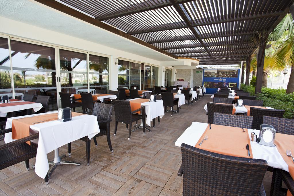 Holiday City Hotel (Adults Only) Side Exterior photo
